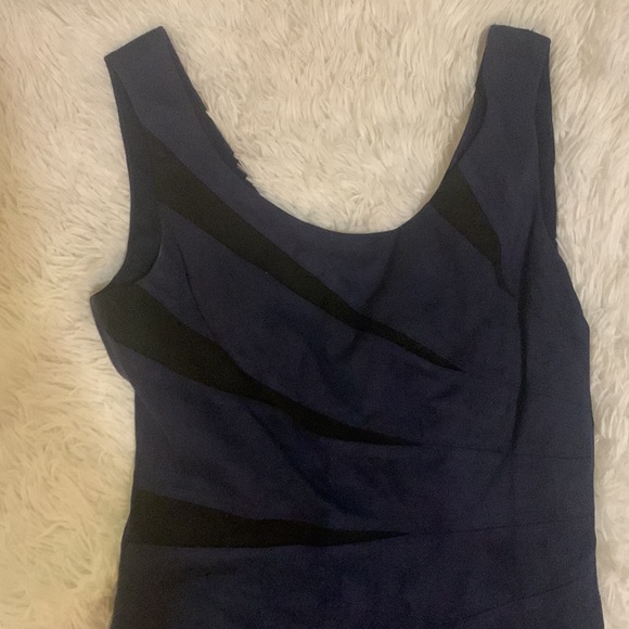 Guess mini dress - Picture 2 of 4